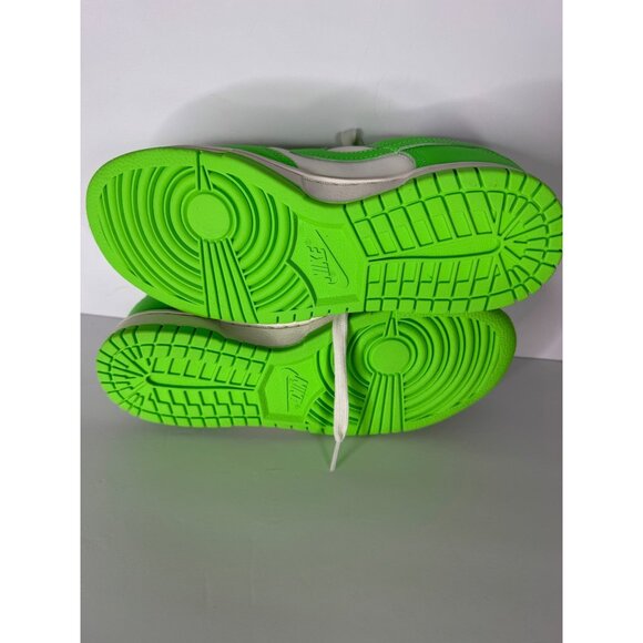 Nike Dunk Low Green Strike Sneakers Bright Green Sail White Women's Size 7 NIB - Picture 7 of 7